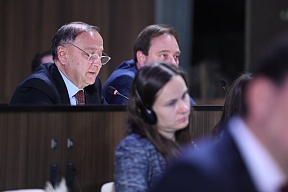Statement by H.E. R.Alyautdinov, Ambassador, Permanent Delegate of Russian Federation to UNESCO at the 220th plenary session of the UNESCO Executive Board